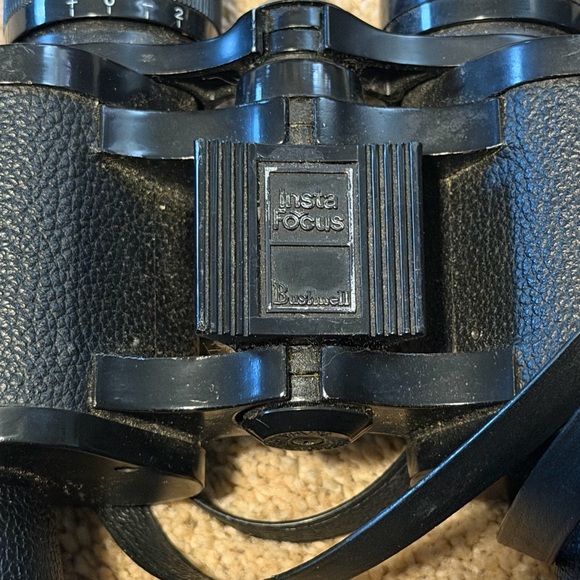 Bushnell Insta Focus Binoculars 10x50 Coated Optics w Case & Lens Covers - Picture 7 of 7